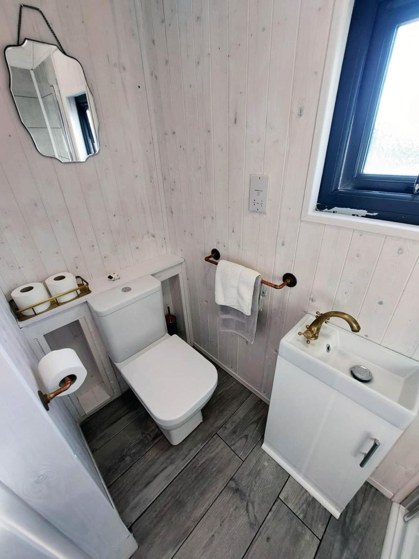Barnacre Green Cottage - Eco-Friendly Cosy Cottage Moreton  Kültér fotó