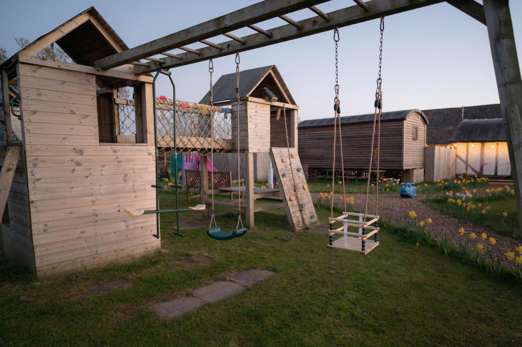 Barnacre Green Cottage - Eco-Friendly Cosy Cottage Moreton  Kültér fotó
