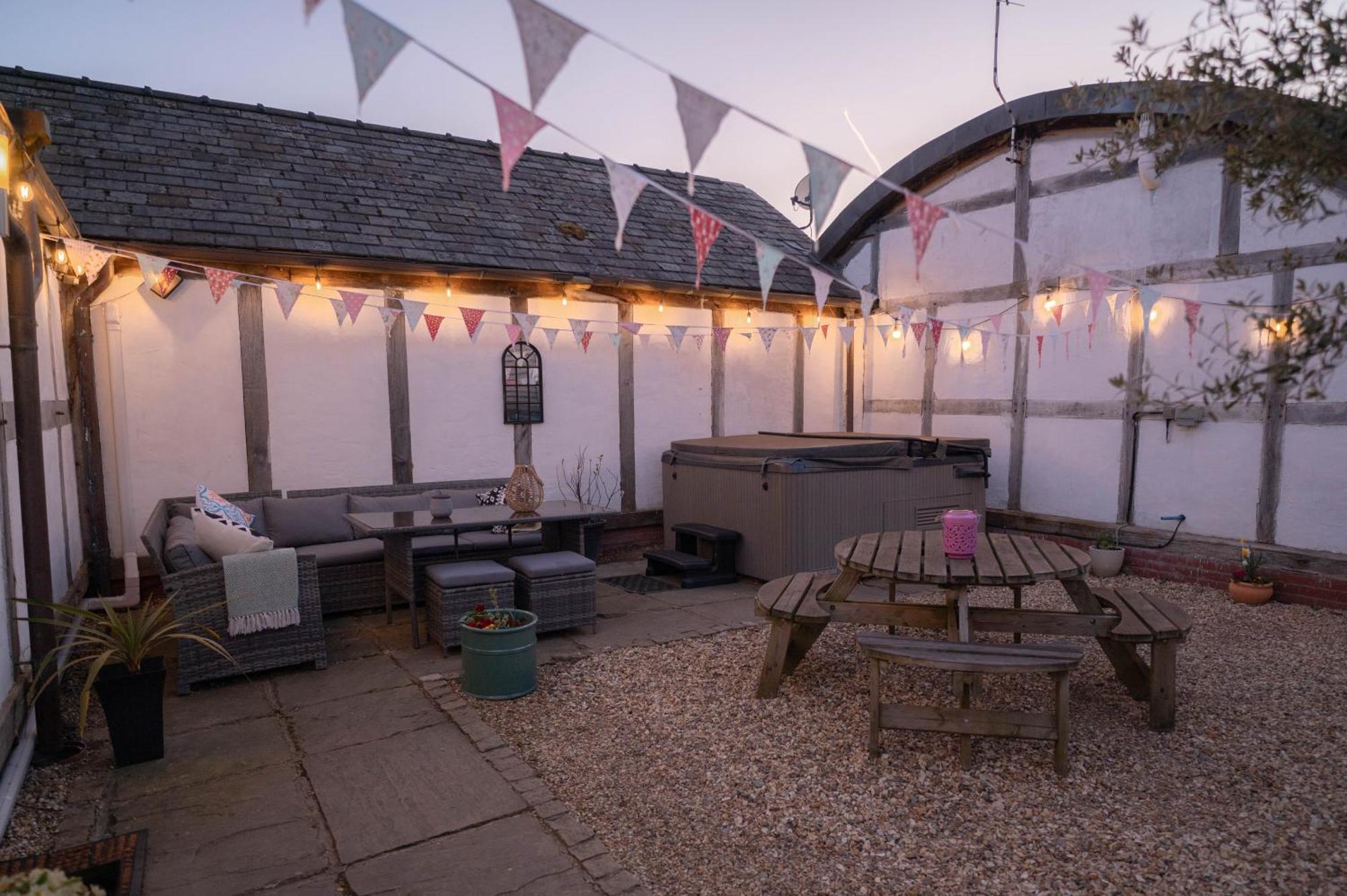 Barnacre Green Cottage - Eco-Friendly Cosy Cottage Moreton  Kültér fotó