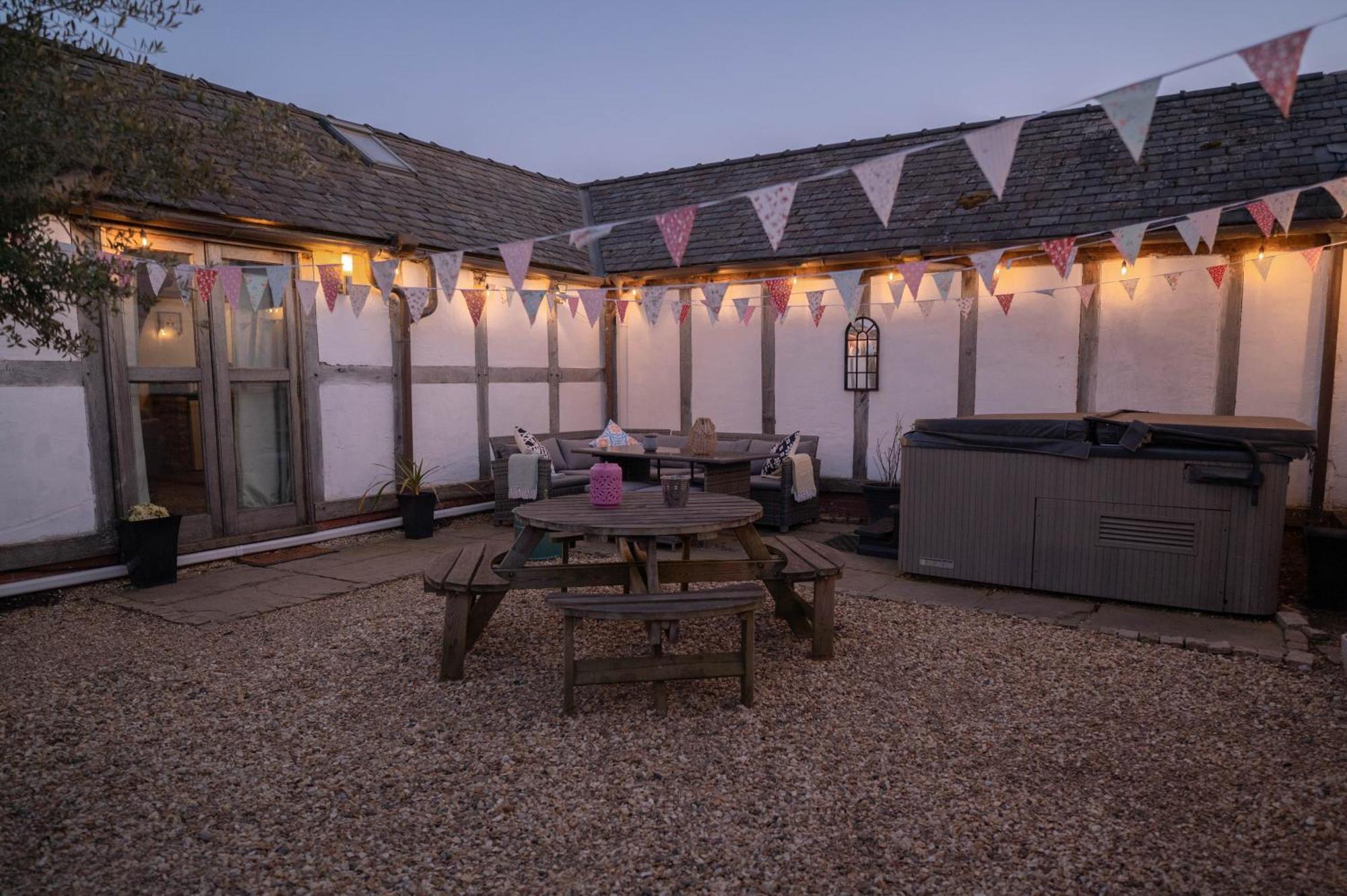 Barnacre Green Cottage - Eco-Friendly Cosy Cottage Moreton  Kültér fotó